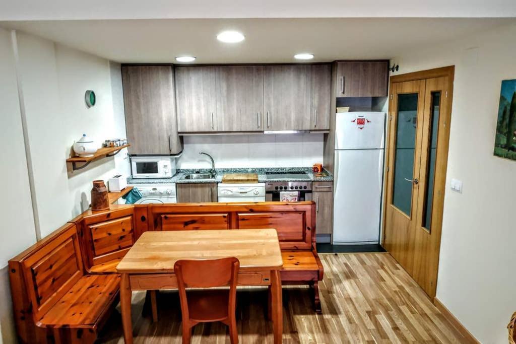 Bonito Apartamento En Аинса-Собрарбе Экстерьер фото